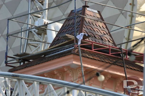 One close up shot of the detail work on the Toy Story Mania building (more in the Construction progress section tomorrow)